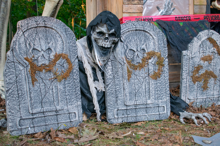 Scary Halloween Graveyard